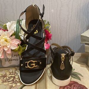 Guess GBG GG Karin Strappy Gold Hardware Zip Back Vegan Sandals Black Sz 6
